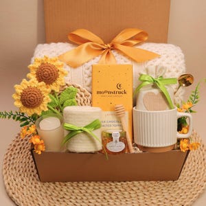 Surgery Recovery Gifts for Women - Get Well Gift Box for Her, Get Well Soon Gift Ideas, Post Heart, Hip, Shoulder, Knee Surgery Gift Basket zdjęcie 1