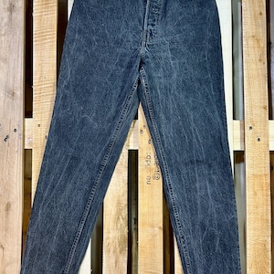 Levi’s 901 W32 70er Dunkelgraue Vintage Jeans – Made in USA – Seltenes frühes Modell – Hosenschlitz mit Knopfleiste – Hohe Taille Gerade – Sammler-Denim
