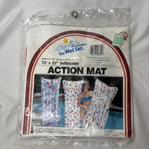 Vintage Index The Wet Set Action Mat Beach Print Pool Float #59711 72&quot;x27&quot;