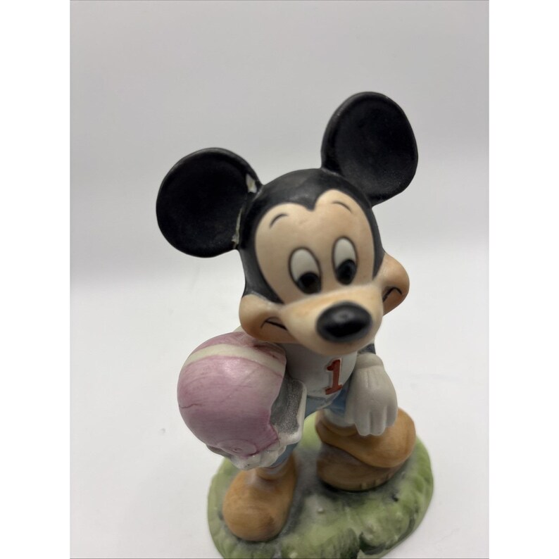Figura de porcelana vintage de Mickey Mouse, fútbol de Walt Disney Productions n.° 1 LEER imagen 8