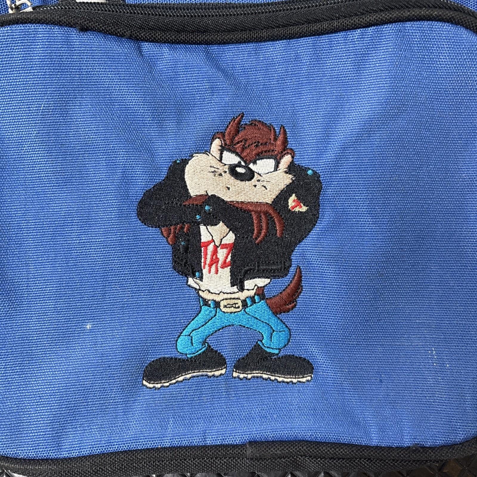 Looney Tunes Navy Blue Backpack With Tazmanian Devil Logo & Adjustable Straps Looney Tunes Small Taz Backpack – único13 main image 3