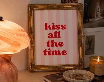 Kus de hele tijd Harry Styles-poster | Roze en rood | KISSCO| KATTDO