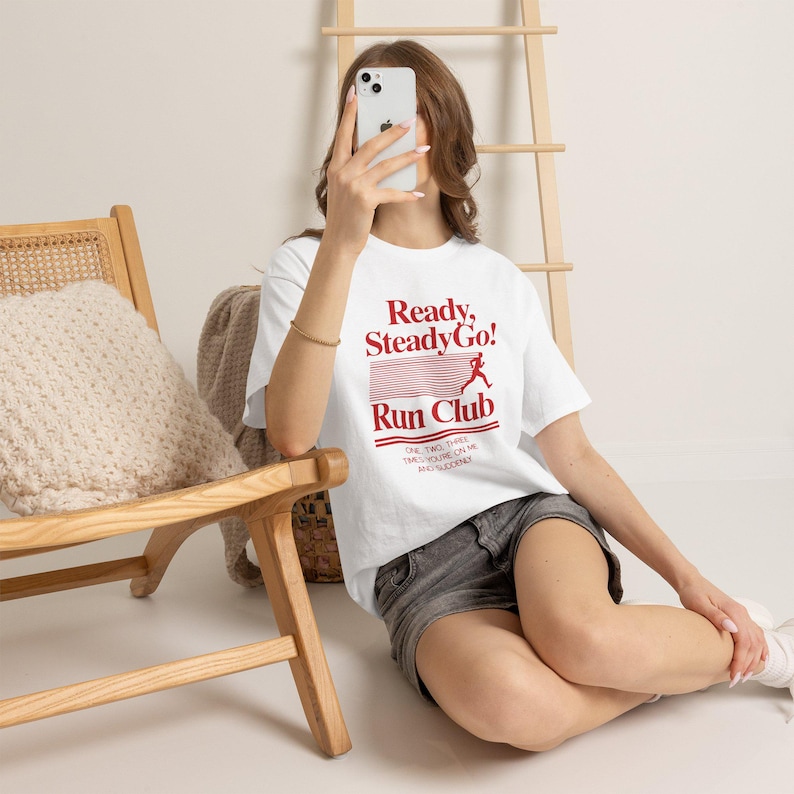 Klara, klara, gå Harry Styles T-shirt | Musiktexter bild 6