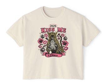 Kiss Me Harry Styles T-shirt met luipaardprint | Geïnspireerd door KISSCO KATTDO