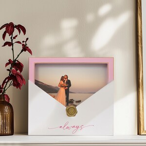 Marco de fotos con sobre y carta de amor, regalo de boda "Siempre", regalo romántico para parejas, marco de boda hecho a mano, regalo de graduación para ella