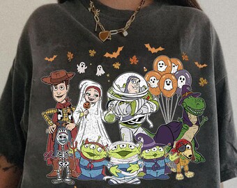 Camisetas "Tienes un amigo en mí", camiseta de Halloween de Toy Story de Disney, camiseta de Halloween de calabaza de Buzz Lightyear, camiseta familiar de Disney