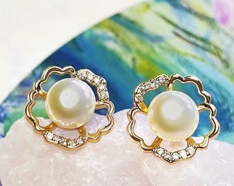 Colorful Flower Stud Earrings For Women - Chunky Camellia Huggie Earrings, Fashion Jewelry Gift - View #8