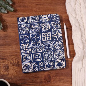 Blue Pattern iPad Case For iPad 7/8/10th, iPad Pro 11" 13" 12.9" Cover, iPad Air 7, iPad Pro 2022 2024 iPad Mini 5,Personalized Cover Gift