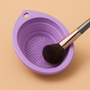 Set of 3 – Portable Silicone Brush Cleaner Bowls | Foldable Makeup Cleaning Mats for Brushes & Sponges