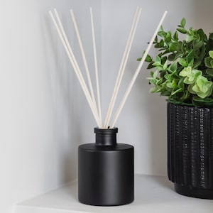 Marshmallow Vanilla Scented Reed Oil Diffuser