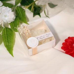 Bomboniera per matrimonio con candela a forma di fiore di loto - Scatola bianca con sigillo di cera, regalo per addio al nubilato, bomboniera Nikkah