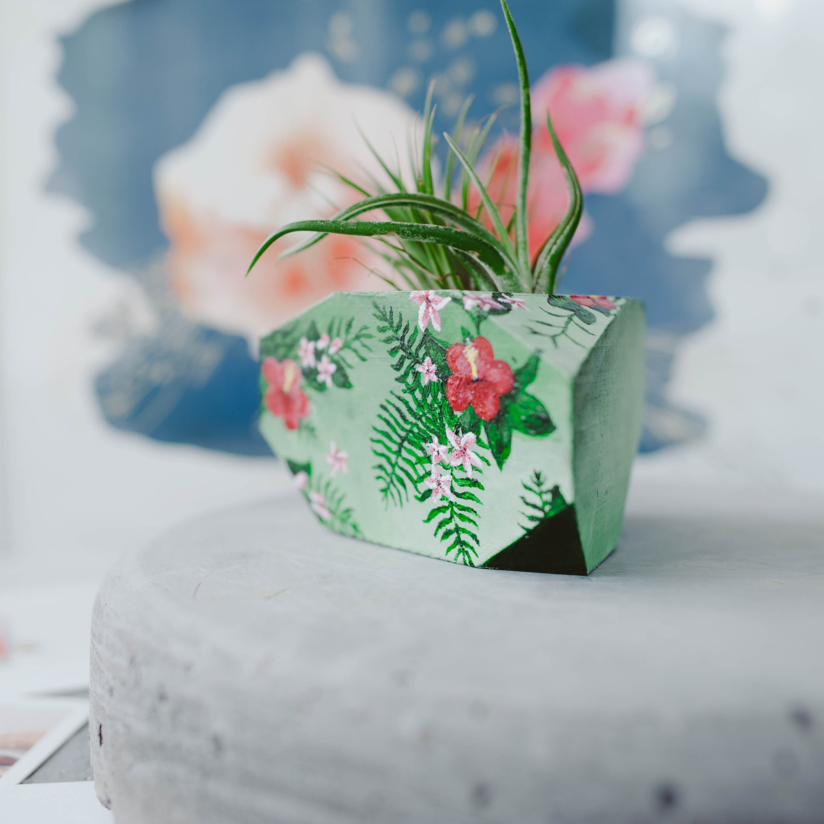 FLORAL ARTIST SERIES - Roxy Green Floral Air Plant/ Mini Succulent Planter || Indoor || Modern || Succulent Planter || Hand Painted Planter