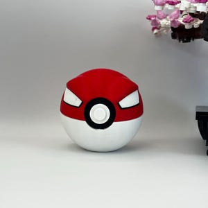 voltorb Pokéball Display – 3D Printed Monster Ball | Regular & Shiny Variants