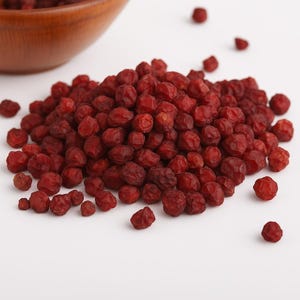 Schisandra Berry 北五味子(북오미자) WU WEI ZI 100% Natural Herbal No Additives, No Preservatives, No Fillers, No GMOs