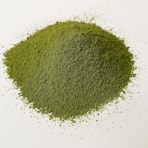 100g Organic Dried Lemna Minor Natural Green Lesser Duckweed Powder Herba Lammae Powder 100% Pure No Additives for Skin Smoothies Tea Drink
