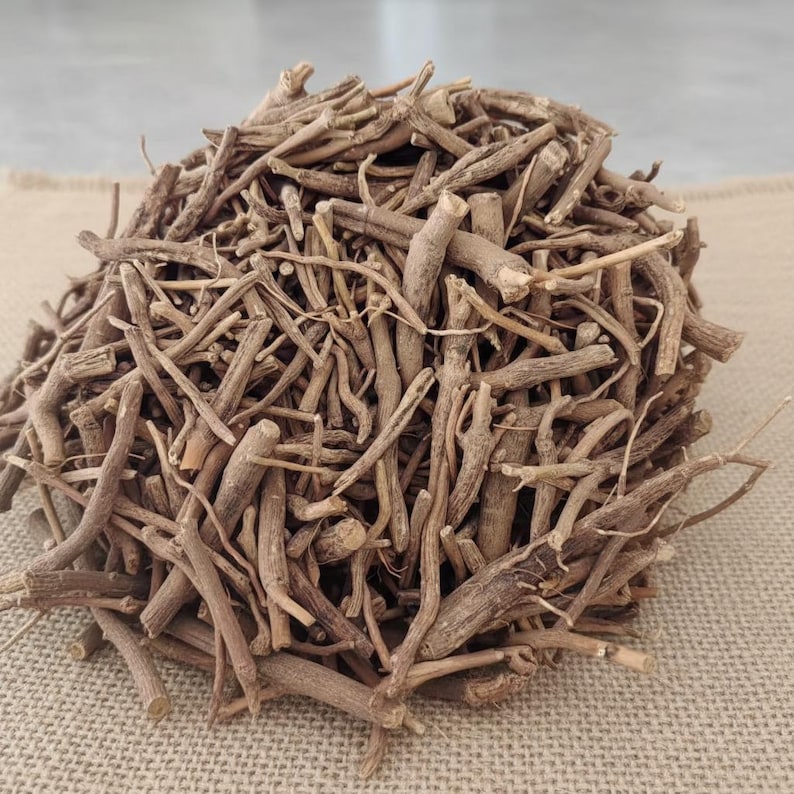Ashwagandha Root Extract Powder Ground Indian Ginseng (Withania somnifera)