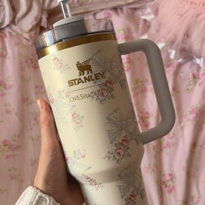 Love Shack Fancy Quencher Tumbler 40 Oz with Bow Topper, Personalized Coquette Tumbler, Wedding Stanley Engraved Cup, Insulated Cup