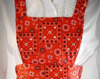 Vintage 1970s Red Bandana Print Pinafore Jumper Dress 31 Inch Waist