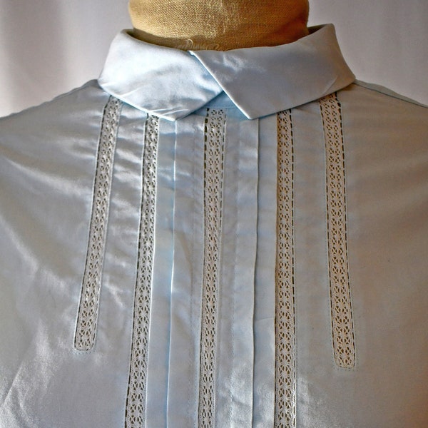 Vintage 1970s 80s Pale Blue Cotton High Neck Victorian Style Blouse With Inset White Lace and Pin Tucks 36 Inch Bust