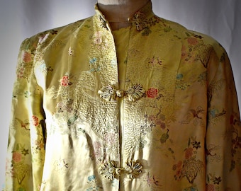 Vintage 1960s Beautiful Asian Style Gold Brocade Jacquard Long Robe With Trapunto Stitching 36 Inch Bust