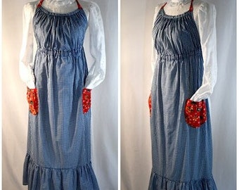 Vintage 1970s Blue and White Gingham Long Pinafore or Bib apron With Red Swedish Floral and Heart Print Pockets and Ties One Size