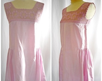 Antique Edwardian 1910s Pre Teen Petite Womans Rose Pink Cotton Sun Dress Shift Nightie Chemise With Hand Crocheted Yoke 32 Inch Bust