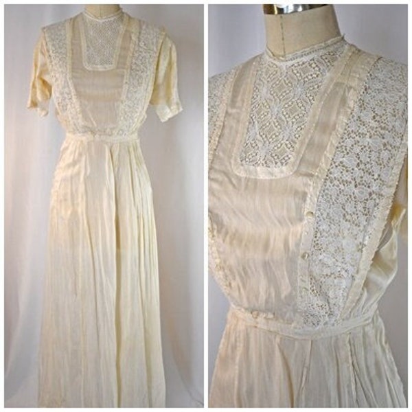 Antique Edwardian Palest Yellow Cotton Summer Day Dress With Wide Lace Trim XS 34 Inch Bust/23 Inch Waist