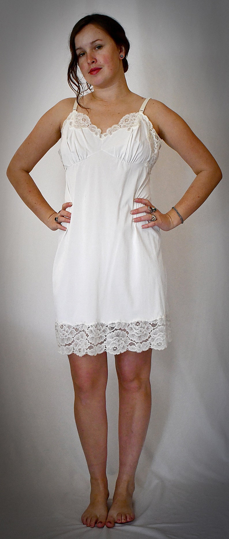 Vintage White Slip With Inset Lace Bodice and Hem Sz 38 Etsy