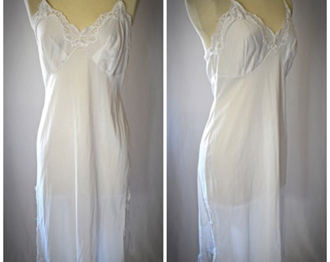 Vintage 1970s White Dress Slip With Lace Trim 38 Inch Bust - Etsy