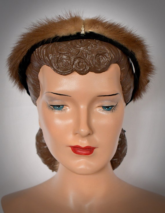 Vintage 1950s Brown Tan Fur and Black Velvet Head… - image 2