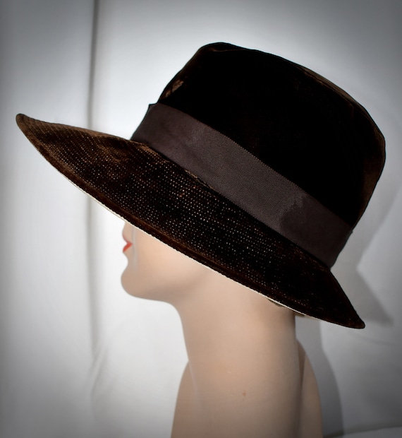 Vintage 1950s Deep Brown Velvet Bucket Hat Cloche… - image 7