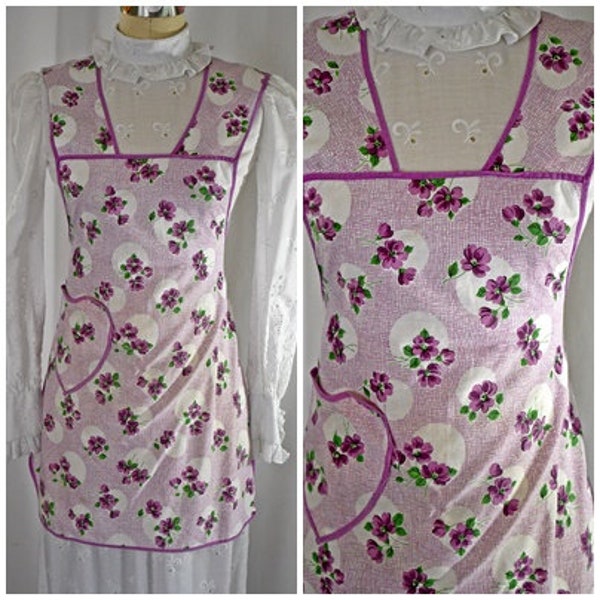 Vintage 1930s Lilac and White Feed Sack Cotton Violet Flower Print Bib Apron With Lilac Bias Trim and a Heart Pocket