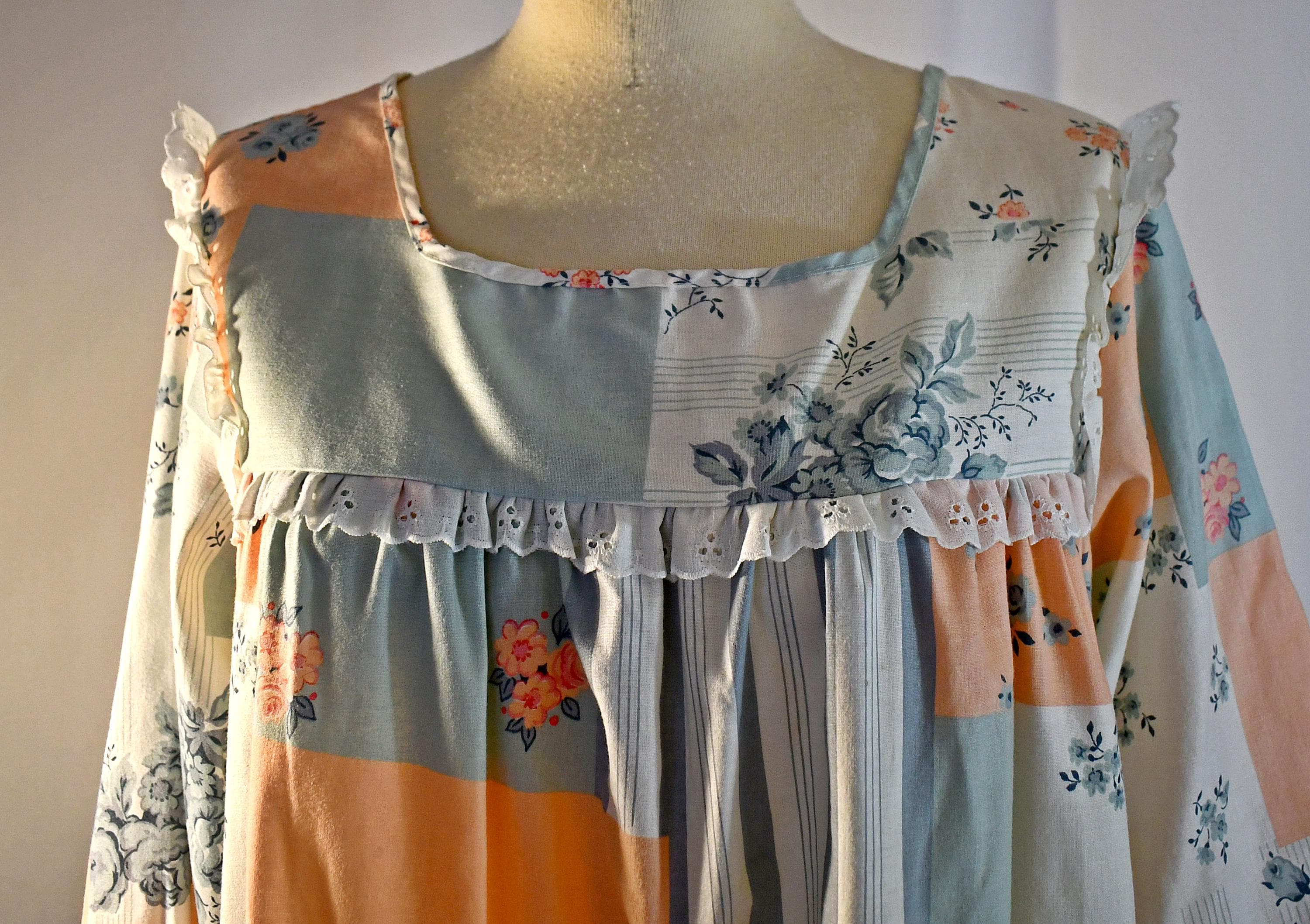 80s Smocked Dress - Etsy