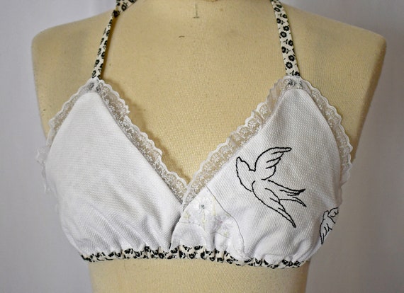 Triangle Bra Bralette Made of Vintage White Cotton With Hand Embroidered  Birds Flowers and Vintage Floral Feed Sack Fabric Sz S/32 to 36 