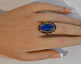 Vintage 1940s Beautiful Victorian Style Sterling Silver Clear Stone and Large Oval Faceted Blue Stone Ring Adjustable Band