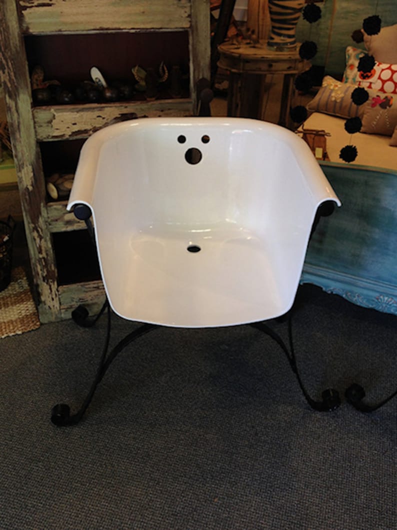 Loofah Loungers Claw Foot Cast Iron Bath Tub Lounge Chairs