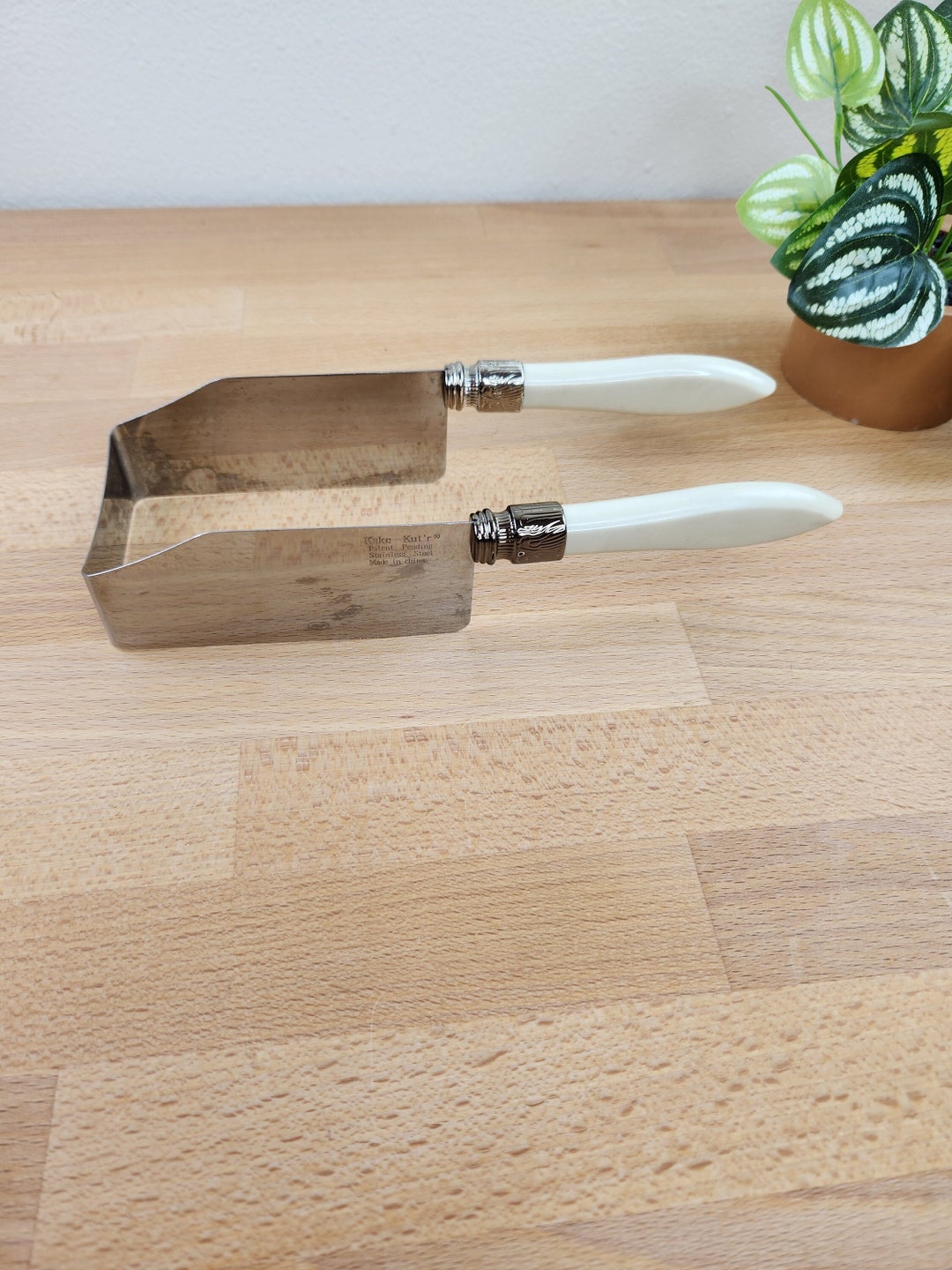 Vintage Kake Kut'r Rectangle Cake Cutter and Lifter Etsy