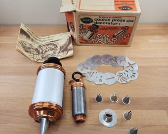 Vintage Mirro Cookie Pastry Press With Original Box & Accessories- Holiday