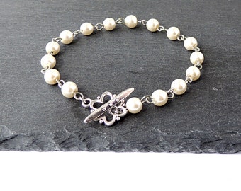 Pearl Bracelet with Cream Imitation Pearl Beads and Flower Toggle Clasp, 20cm/8" Long, UK Seller