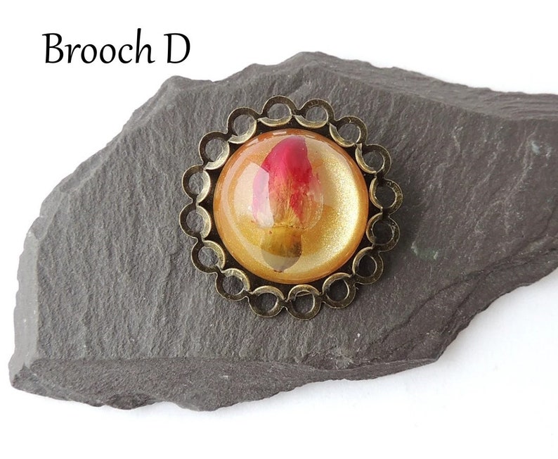 Rose Brooch with Real Red Rosebud Cabochon, Resin Flower Cabochon, Buttonhole Brooch, UK Seller Brooch D