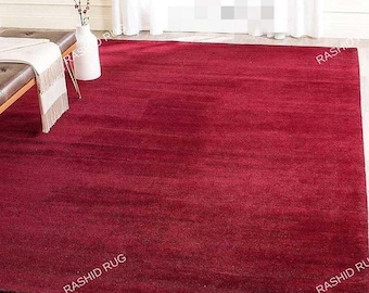 Handgetuft bordeauxrood wollen vloerkleed, modern minimalistisch woonkamertapijt
