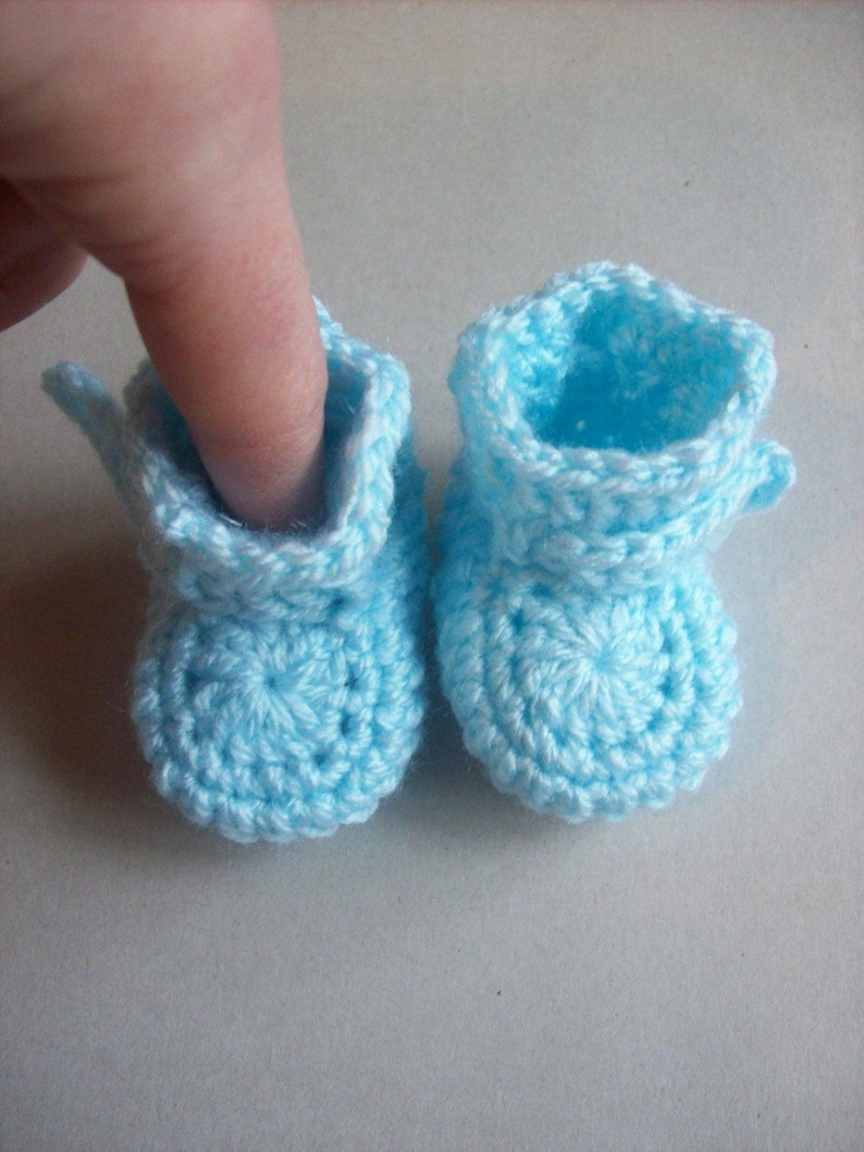 Crochet Pattern Micro Preemie Booties Stay Put 1lb Premature - Etsy