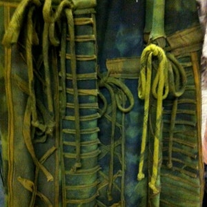 Camo soy/organic cotton leggings with tassles and side pocket detail image 4