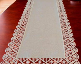 Cotton Lace Table Runner with Daisy Border – Classic Dining Decor