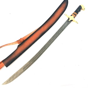 Handmade Damascus Steel Scimitar: Arabic Replica Sword with Leather Cover