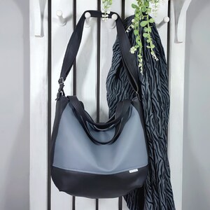 Dunkelgraue Vegan Leder Shopper Hobo - Große Schultertasche, Wandelbare Crossbody, Praktische Vegan Tasche für Lehrer, Designed von Ankate
