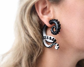 Black And White Octopus Tentacle Earrings - Fake Gauges or Plugs 6G-1” Kraken Spiral Earrings