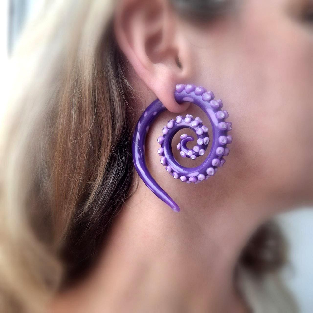 POFET PAB12255 - Set Di 36 Paia Di Orecchini A Perno Con Scatola Regalo A Forma Di Cuore, Orecchini Ipoallergenici Per Ragazze E Donne, Set Di Gioielli Colorati, Dimensioni Multiple E Motivi - Foto 4