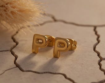 Blase Initial Ohrstecker, kundenspezifische Brief Ohrring, Brief personalisierte Ohrring, Ballon Initial Ohrstecker, Brief Weihnachtsohrring