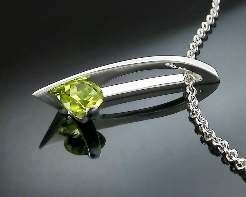 peridot necklace, peridot pendant, silver necklace, August birthstone, modern jewelry, Argentium silver, modern necklace, for her 3458 image 3